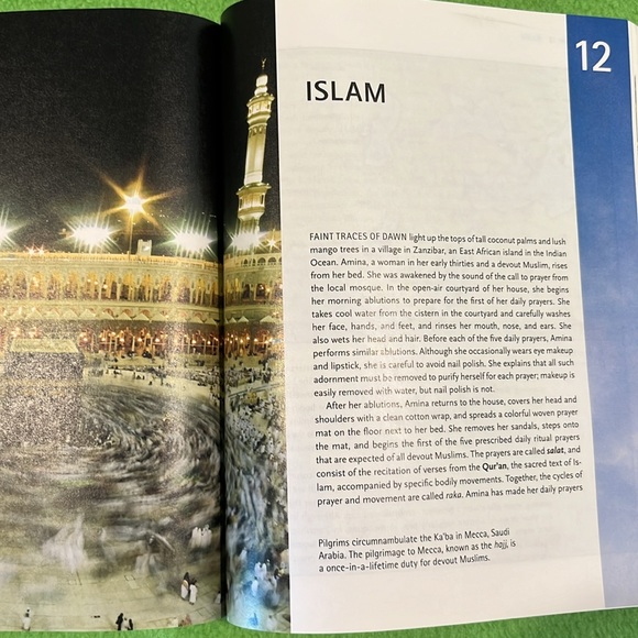 Invitation To World Religions Oxford University Press Softcover Book - Picture 15 of 16